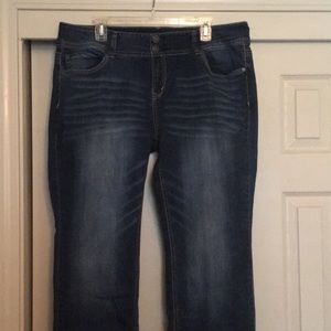 WallFlower jeans